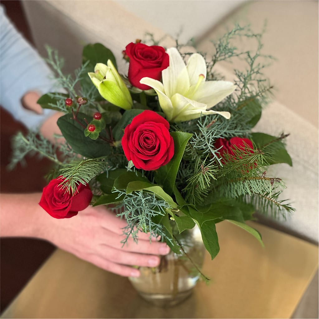 Glittering Lights Bouquet – WALTON FLORIST & GIFTS, Walton KY