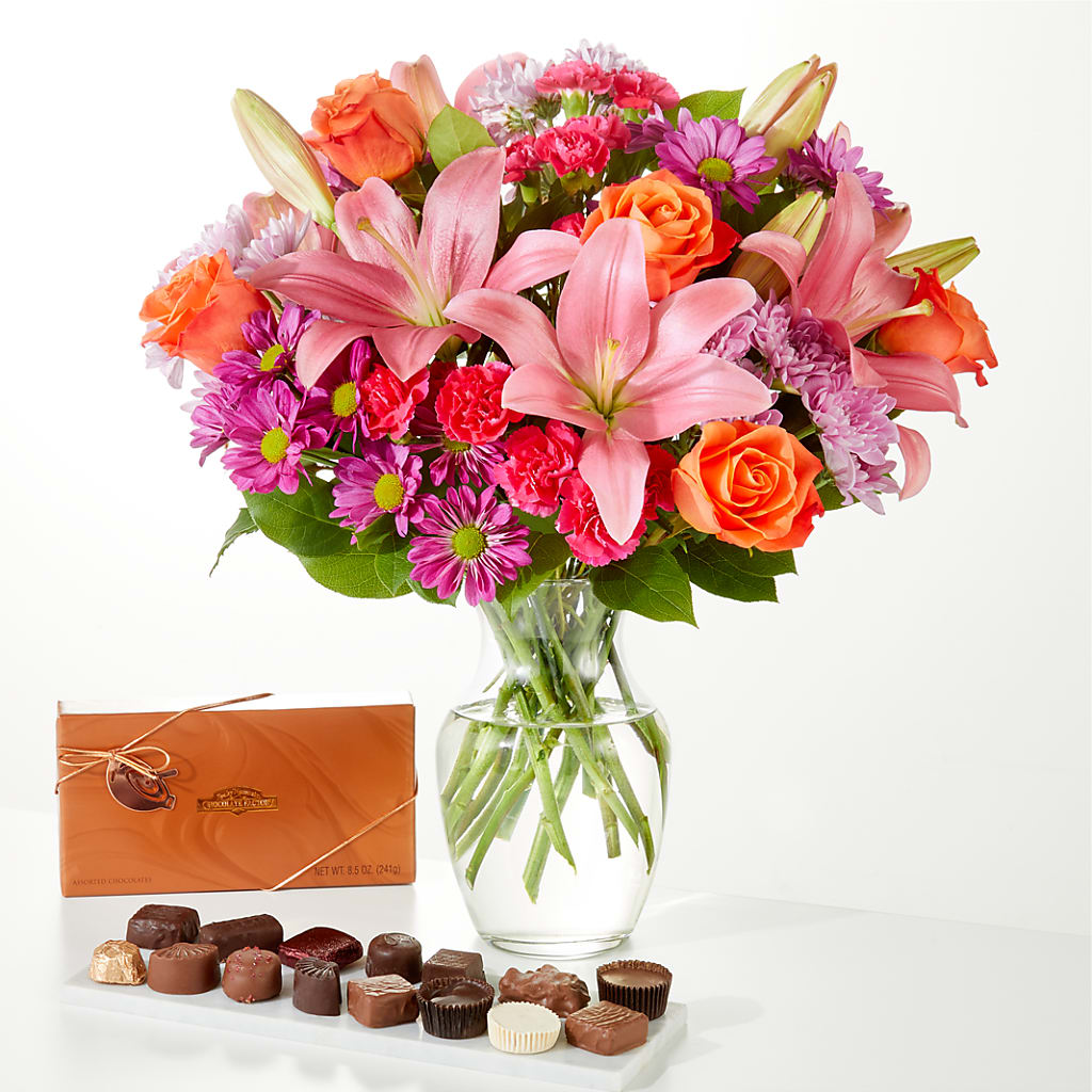 One and Only Bouquet and Chocolate Bundle – WALTON FLORIST & GIFTS, Walton KY