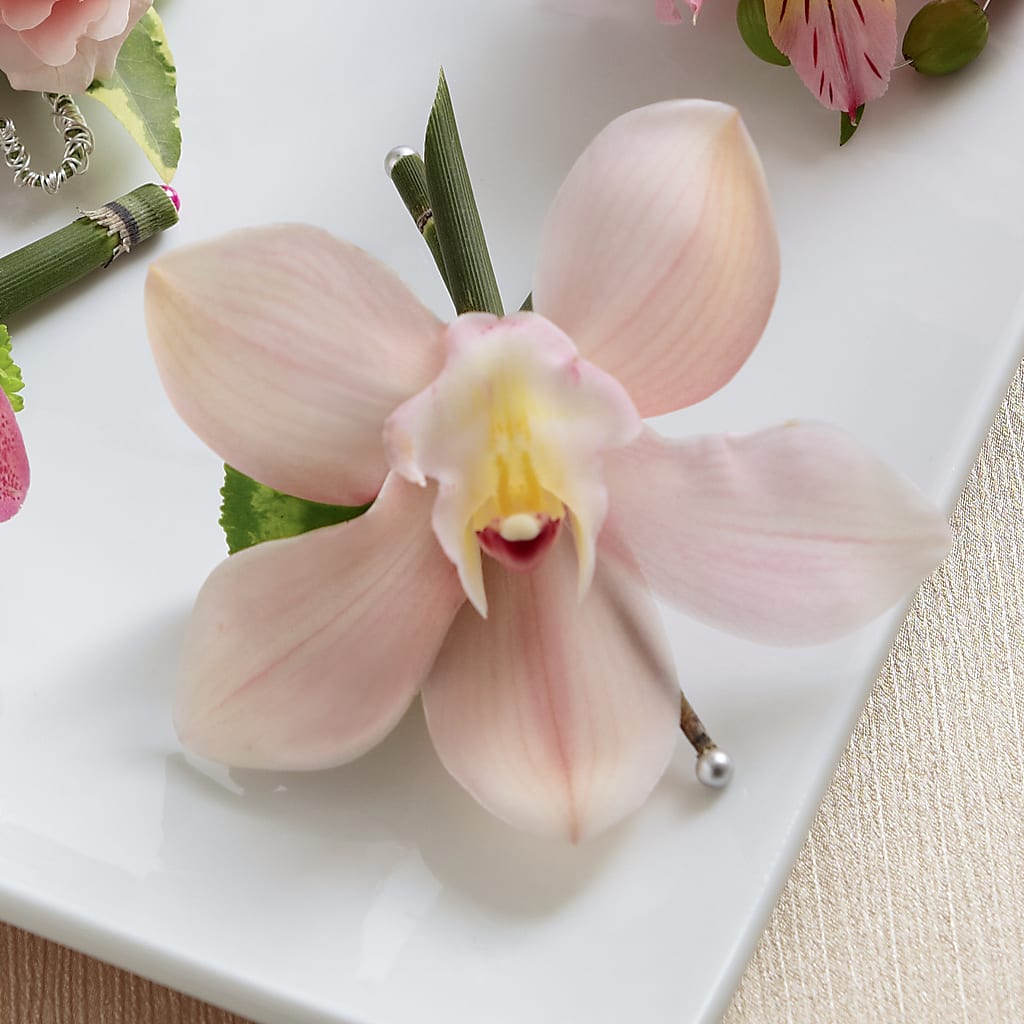 Pink Cymbidium Boutonniere – WALTON FLORIST & GIFTS, Walton KY