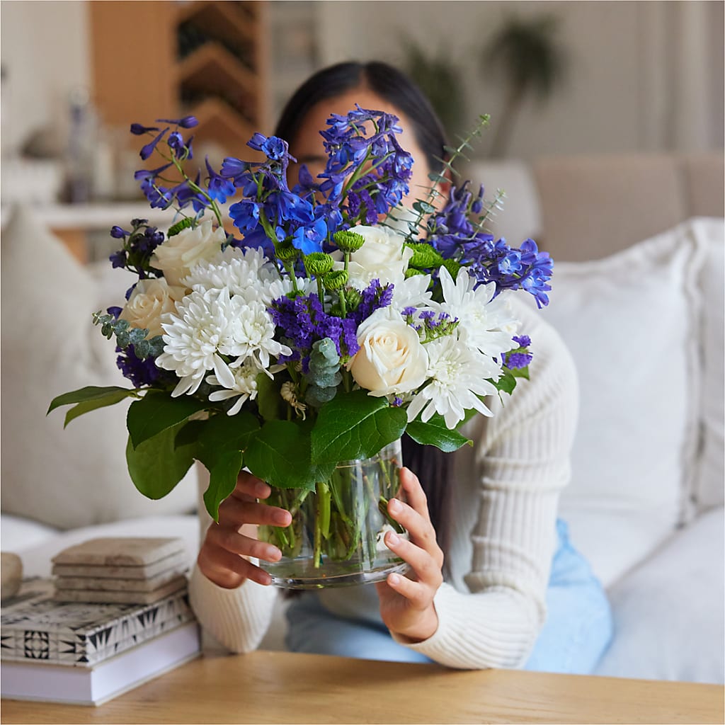 Cerulean Waves Bouquet – WALTON FLORIST & GIFTS, Walton KY