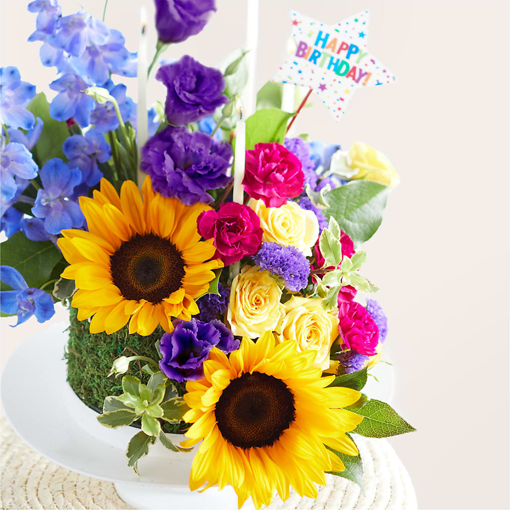 Star of the Day Floral Cake – WALTON FLORIST & GIFTS, Walton KY