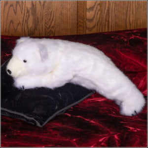 18" White Bear Hugs